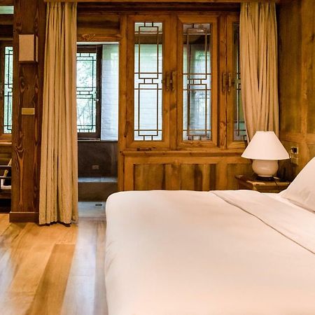 Songtsam Tacheng Lodge Дечен Екстер'єр фото